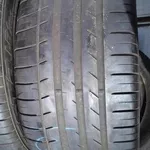 Продам пару шин б/у лето R18 255/45  Kumho