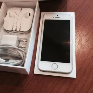 Продам телефон,  iPhone 5,  белый,  как новый чехол в подарок