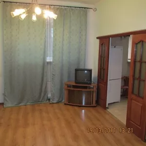 Сдам просторную 1-комнатную квартиру на  Балковской