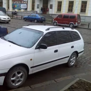   Продам Toyota Carina E universal 1.6