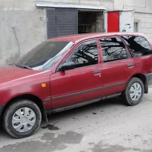 NISSAN Sunny