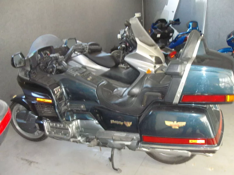 Honda GL 1500 Interstate Gold Wing 6