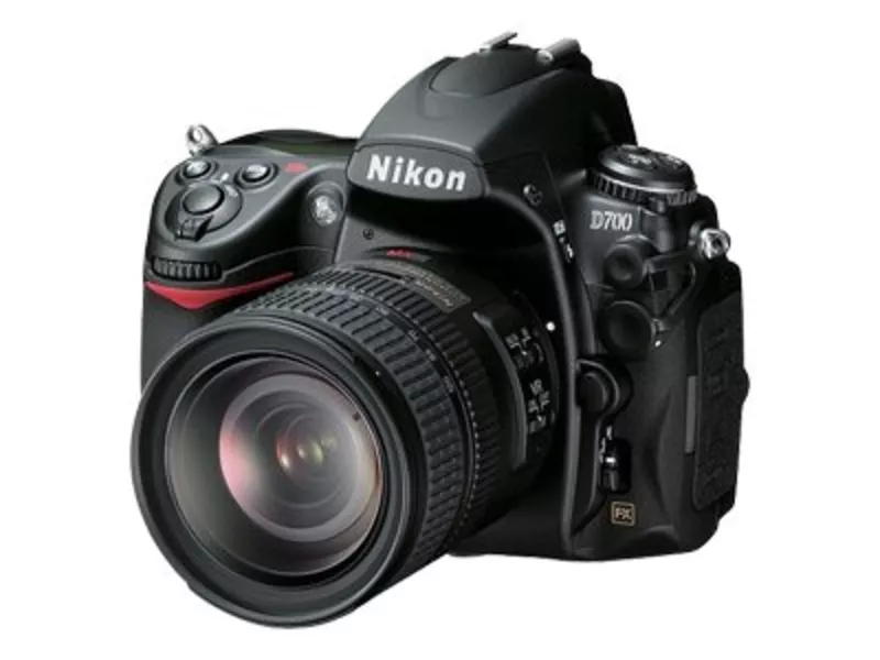 Nikon D700 Лічбавыя люстраныя фотакамеры з Nikon AF-S VR 24-120mm аб'е