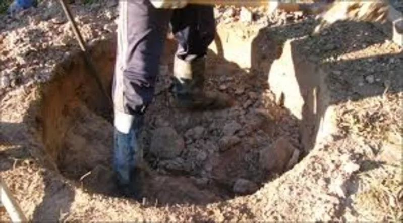 Копка траншей под водопровод,  фундамент. Копка выгребных ям,  колодцев. 4