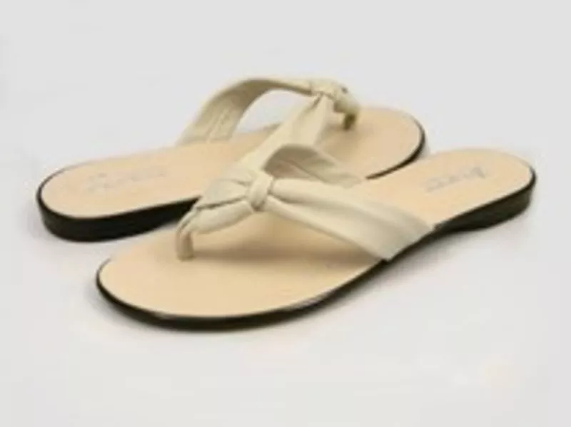 Продам мелким и крупным оптом летнюю кожаную женскую обувь 2