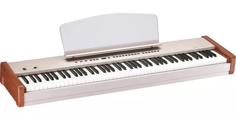 Продам цифровое фортепиано Orla Stage Player