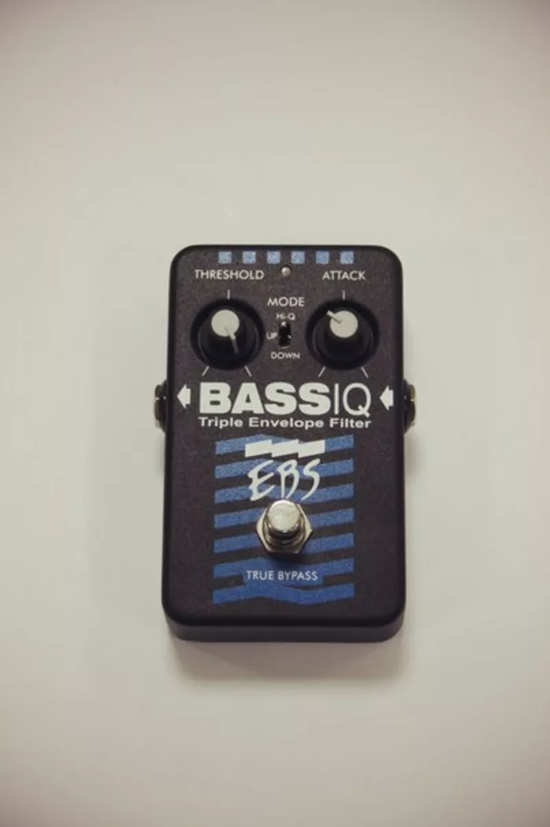 Продам бас-гитарную педаль эффектов EBS bass IQ (envelope filter)