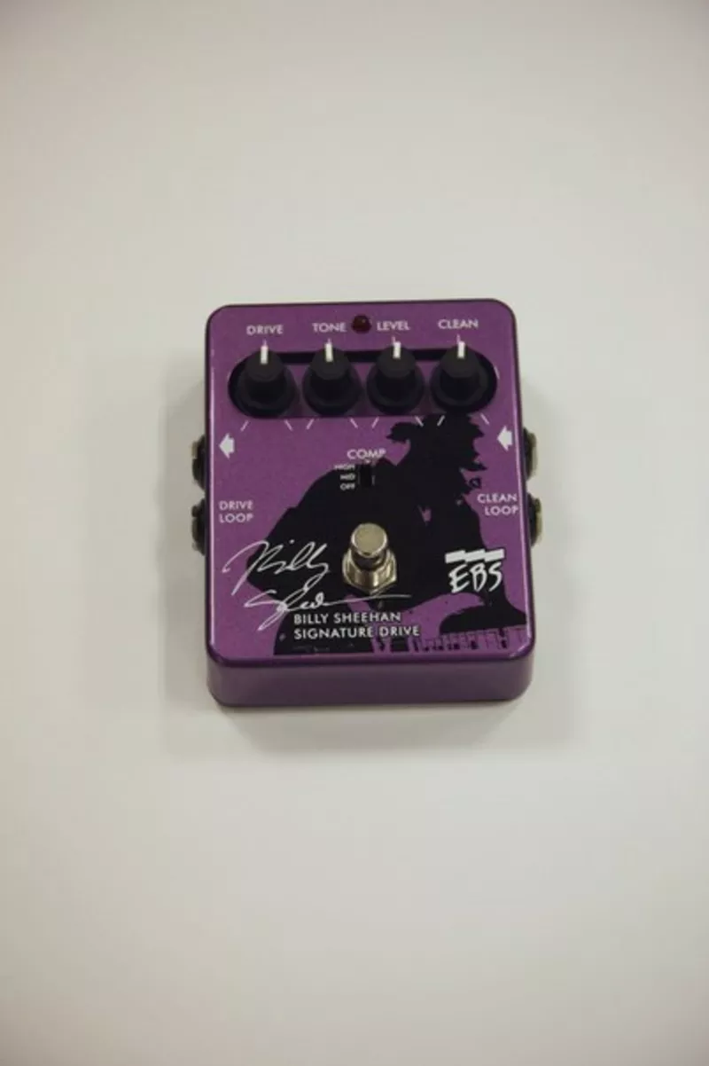 Продам бас-гитарную педаль эффектов EBS Billy Sheehan Signature drive.