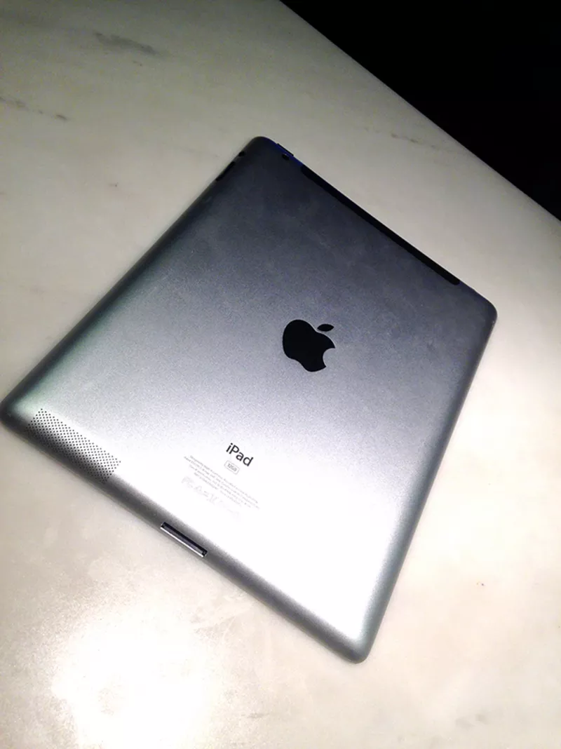 Apple iPad 2 32 Gb Wi-Fi+3G б/у black 2