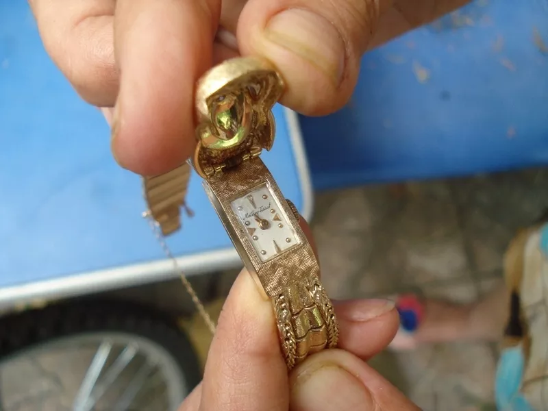 Оригинальные золотые часы Mathey-Tissot с бриллиантами и золотым ремеш 4