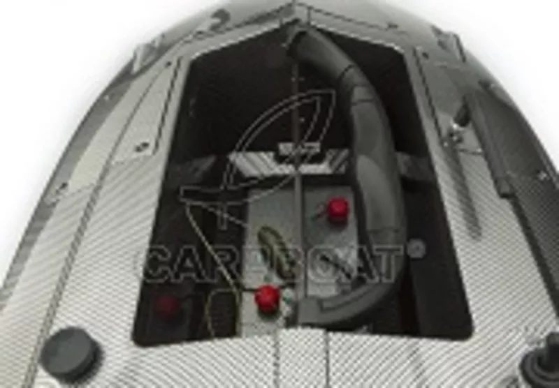 Кораблик для прикормки Carpboat Skarp Carbon 2, 4GHz NEW  6