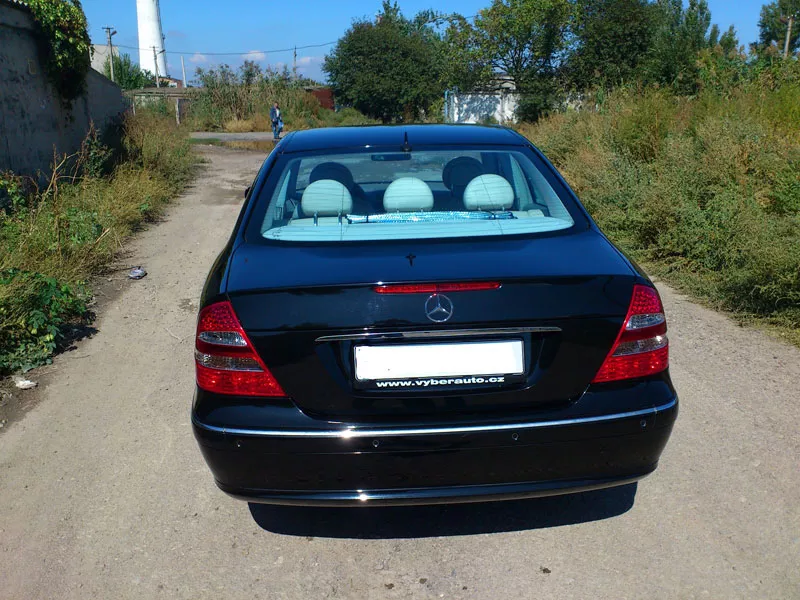 Продам Mercedes-Benz E-Class E-240 2005 г.в. Одесса 3