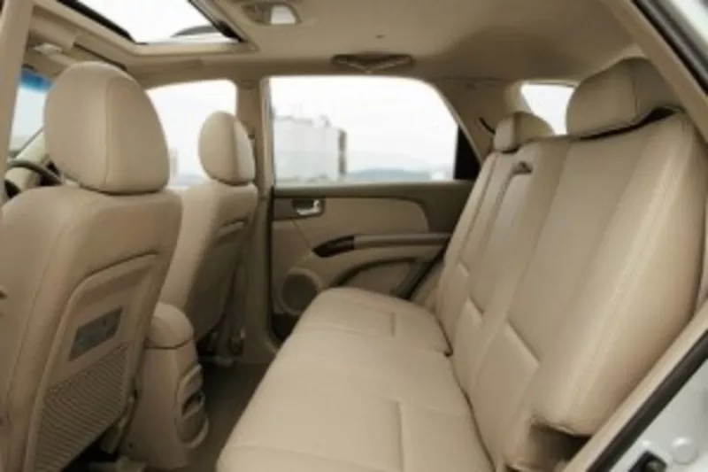 Продам Kia Sportage,  срочно. 4