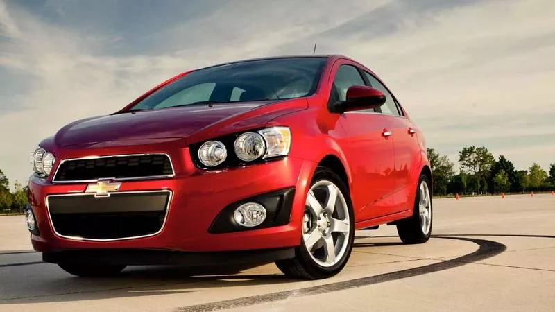 Продам Chevrolet Aveo 2016 года,  возможна оплата частями 2