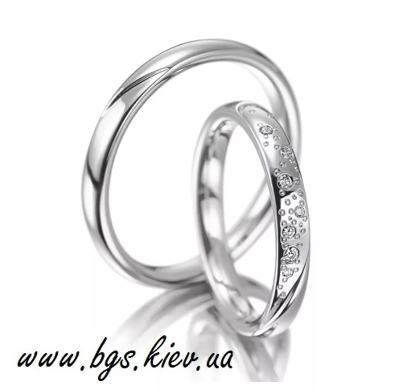 Обручальные кольцо белое золото с бриллиантом 3
