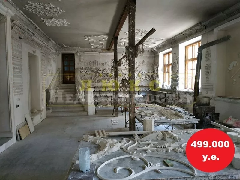 Продам здание 1750м2 на участке 40 соток Василя Стуса / 2 Застава