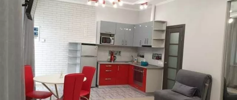 Продам свою студийную квартиру ЖК Санторини первая линия моря 5