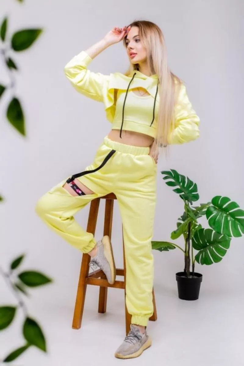 Продается лимонный костюм женский летний «LOOP»