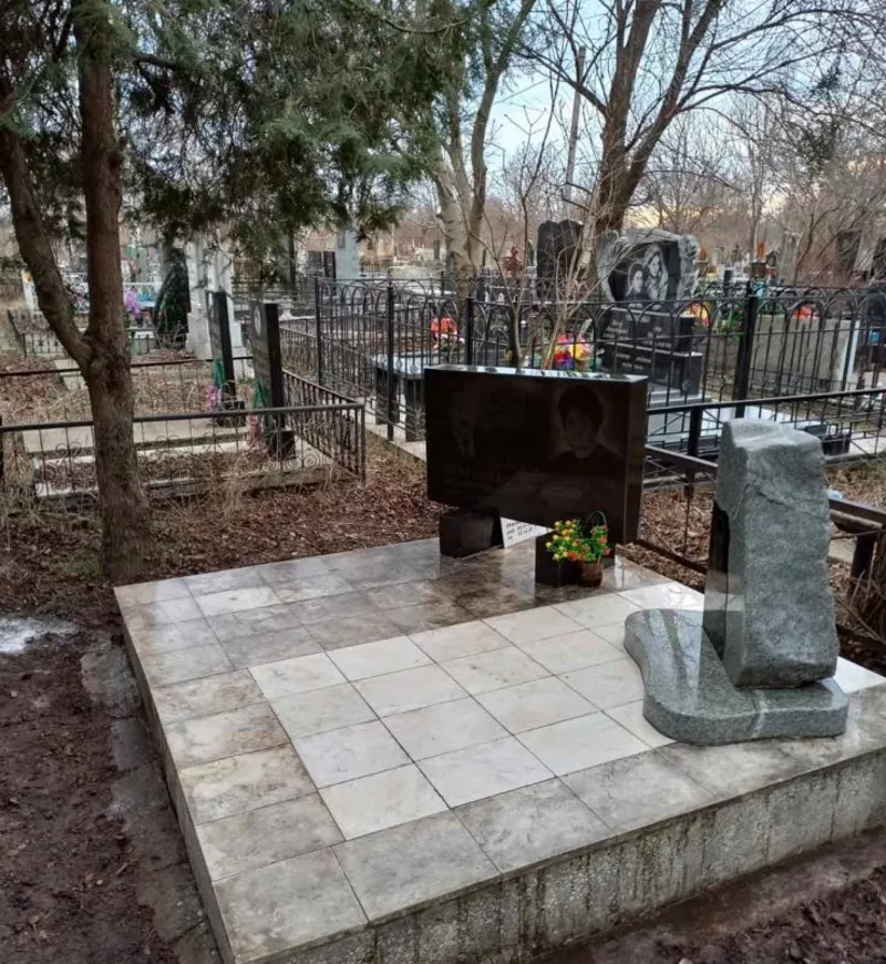 Уборка могил и ремонт Одесса