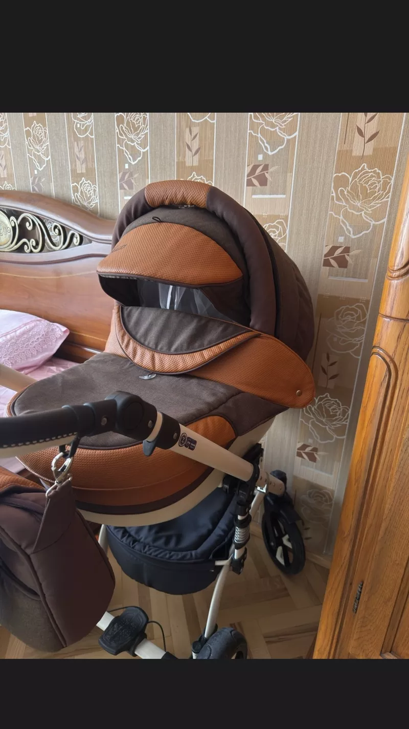 Продаю дитячу коляску macan  4