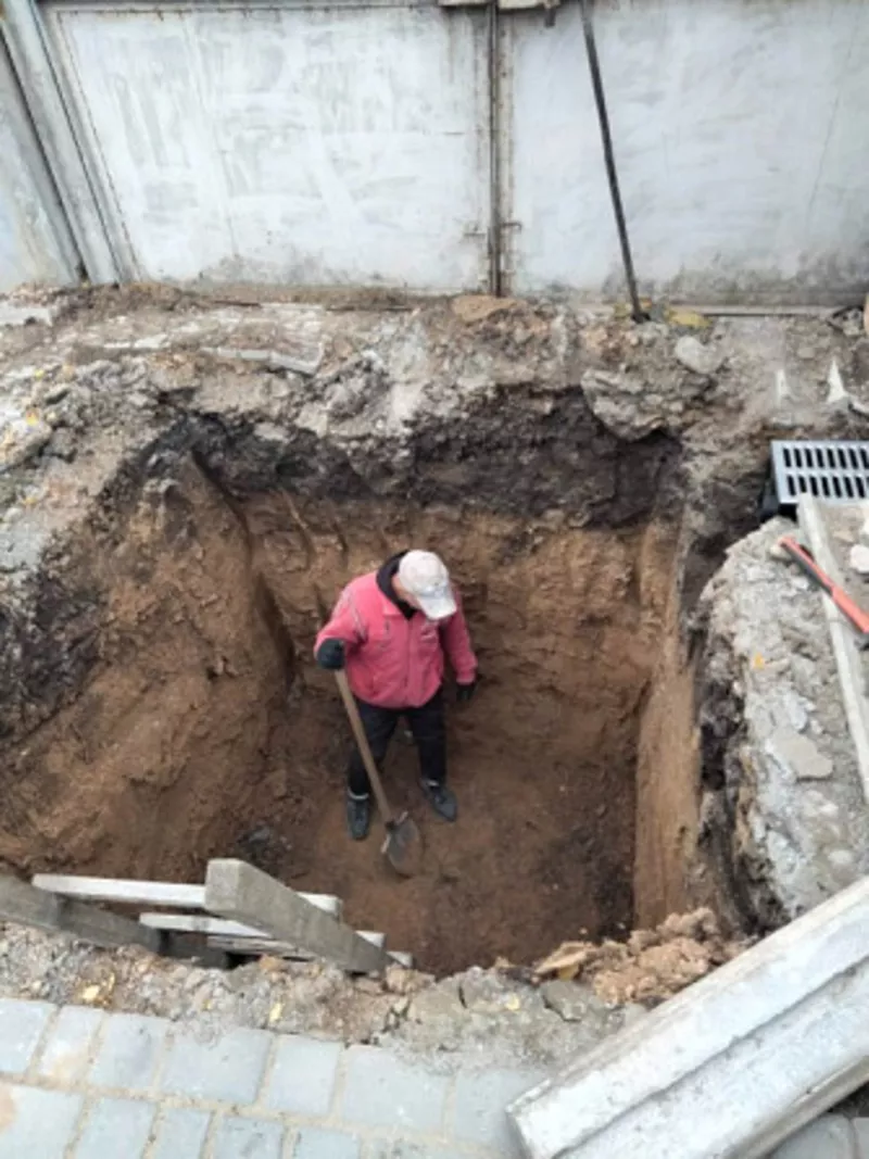 Землянные работы в ручную,  спецтехника Копка ям траншей котлован Одеса