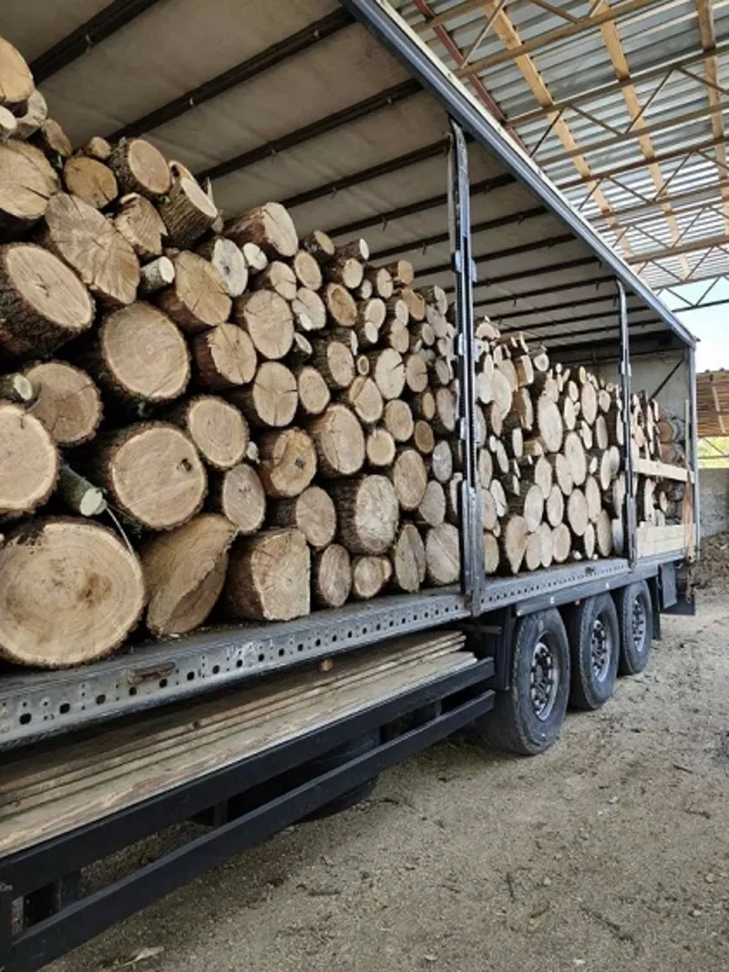 У продажу дрова метрівки,  дрова колоті,  брикети Одеса. 