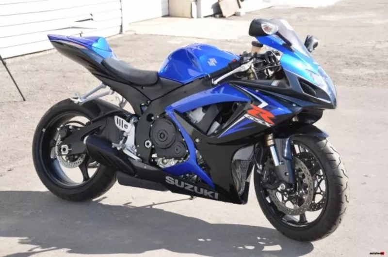   мотоцикл Suzuki GSX600R