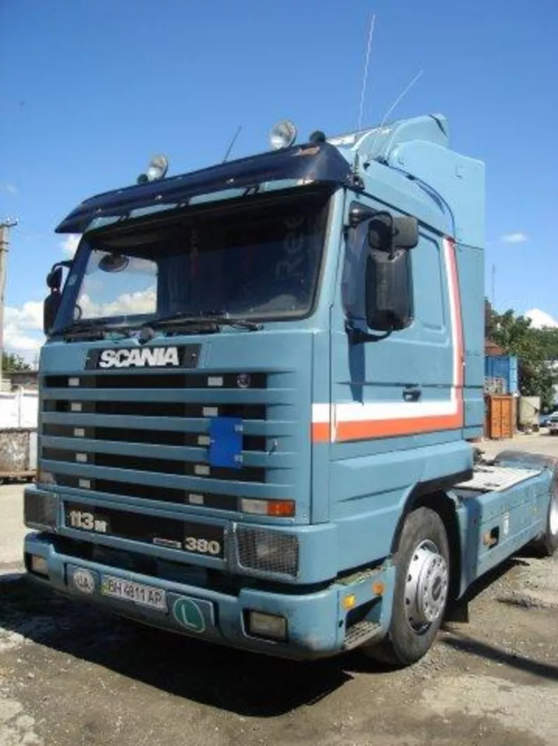    Продам тягач Scania 113 